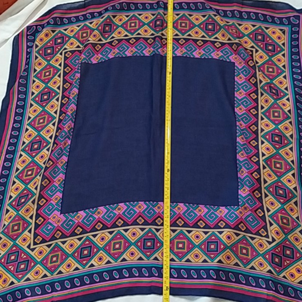 Scarf - Picture 2 of 3